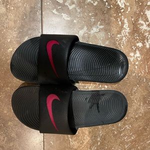 Nike Kids Slides; Size 6